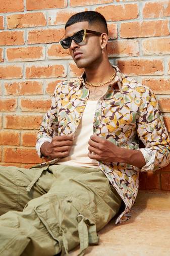 Men's beige & green artistic floral cluster shirt