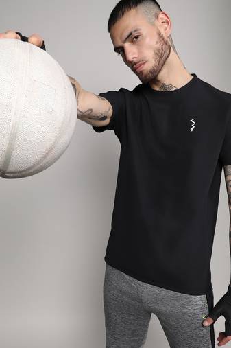 Men's onyx black solid activewear t-shirt
