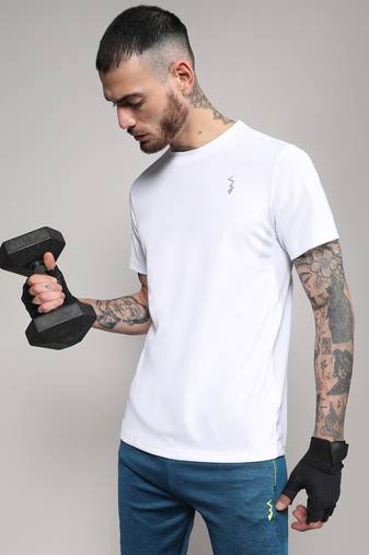 Men's white basic activewear t-shirt