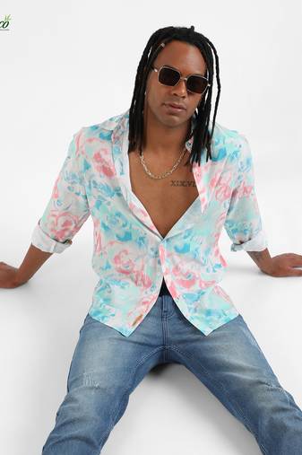 Campus sutra men's ecoliva light blue & baby pink faded roses shirt