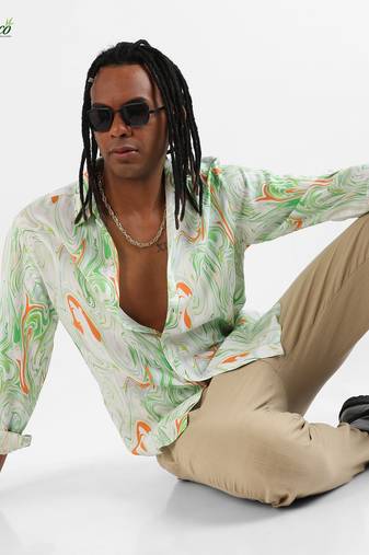 Campus sutra men's ecoliva green & orange contrast fluid shirt