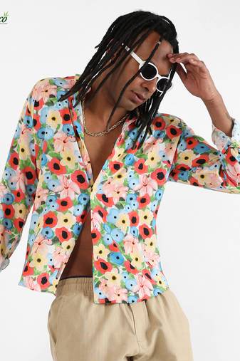 Campus sutra men's ecoliva multicolour artistic botanical cluster shirt