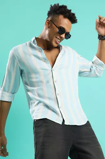 Campus sutra men's light blue shadow striped shirt