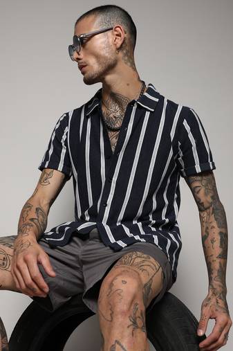 Campus sutra men's prussian blue contrast halo striped shirt
