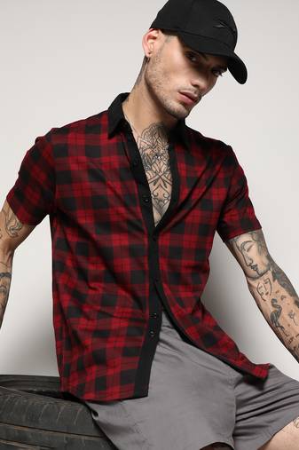 Campus sutra men's red & black tartan plaid shirt