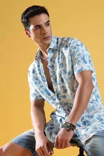 Men's artistic foliage print button up shirt