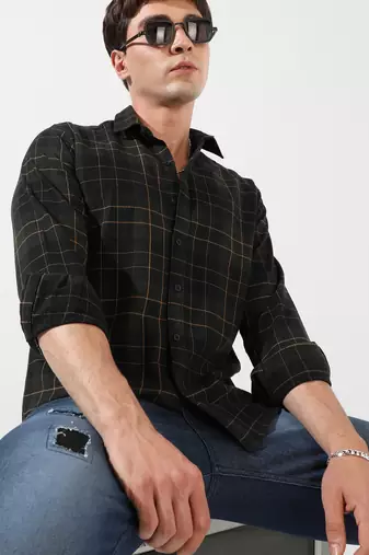Campus sutra men's dark green checkered regular fit casual shirt