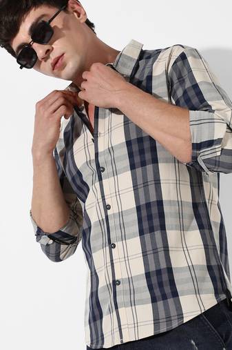 Men's tartan plaid button up shirt