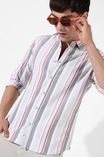 Men's multitrack striped button up shirt