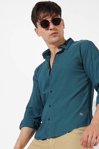 Men's solid teal blue regular fit casual shirt
