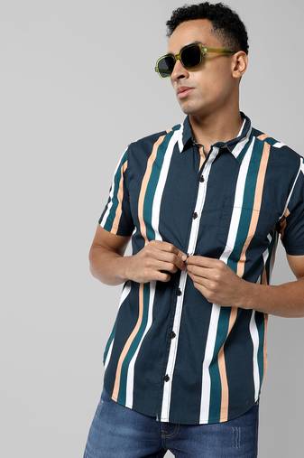 Men's blue striped regular fit casual shirt