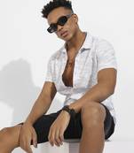 Men's white honeycomb knit shirt