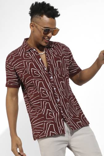 Men's maroon red abstract lines print shirt