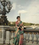 Green Soft Silk Beautiful Weaving Border And Rich Pallu Saree With Blouse For Women