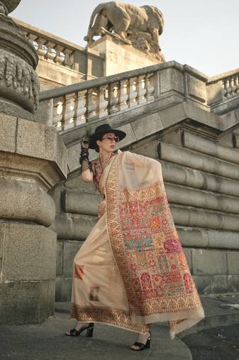 Cream Soft Silk Beautiful Weaving Border And Rich Pallu Saree With Blouse For Women