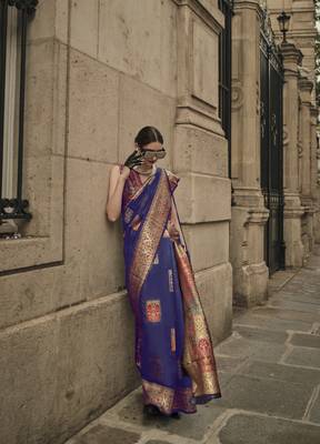 Blue Soft Silk Beautiful Weaving Border And Rich Pallu Saree With Blouse For Women 1
