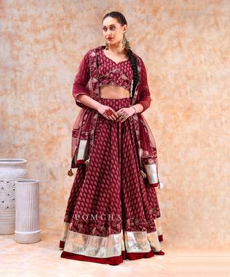 Dil Kash Maroon Lehenga Set 2