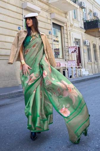 Green Organza Zari Weaving Border And Pallu Saree With Blouse For Women