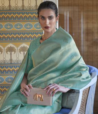 Sea Green kanjivaram silk blendGold Zari Weaving Border And Rich Saree With Blouse For Women 2