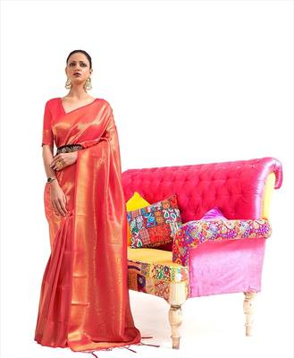 Red Faux Kanjivaram Silk Zari Weaving Border And Rich Pallu Saree With Blouse For Women 1