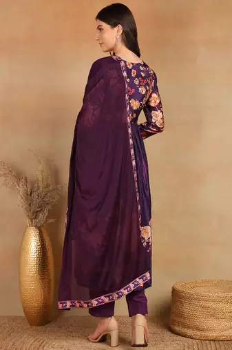 women purple silk blend floral printed straight kurta trouser with dupatta