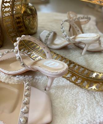 White pearly stilettos 2