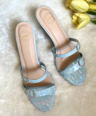 Blue diamond heels 4