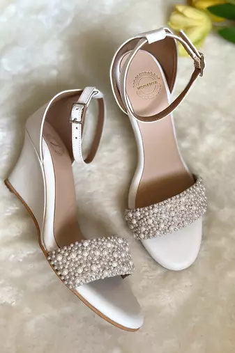 Pearl strap wedges