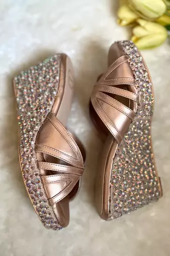 Rose gold wedges