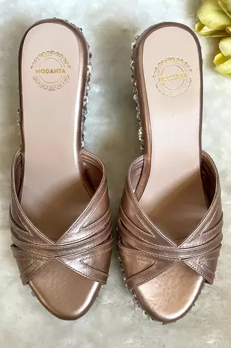 Rose gold wedges