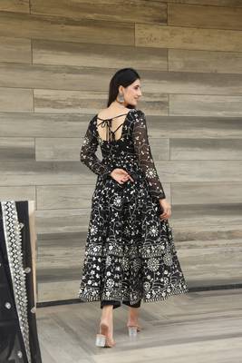 DAMINI'S BLACK COLOURED  EMBROIDERY ANARKALI SUIT SET - 03 6