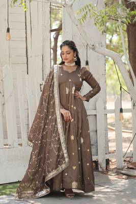 Beige colour glamorous heavy looks sequins work vichitra shimmer fabric wedding wear evening gown with dupatta 3