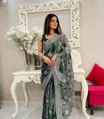 Green Abrstract Print Saree With Resham Work On Jimmy Choo c For Glam Bolly Party Looks
