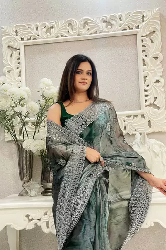 Green Abrstract Print Saree With Resham Work On Jimmy Choo c Glam Bolly Party Looks