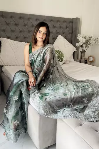 Green Abrstract Print Saree With Resham Work On Jimmy Choo c Glam Bolly Party Looks