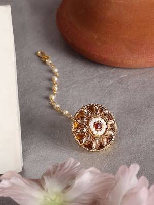 Gold-plated red & white stone-studded & beaded maang tikka(borla) 3