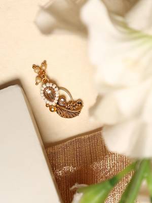 Stylish marathi style white colour pearl and stone nath 3
