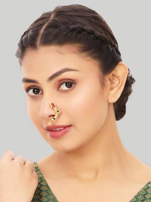 Red & green colour pearl and stone nath stylish marathi style 1