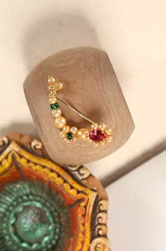 Red & green colour pearl and stone nath stylish marathi style