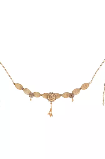 Off-white gold-plated kundan studded & beaded handcrafted kamarbandh