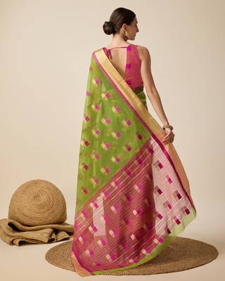 Mahendi Zari Woven Cotton silk blend Saree Looks 2