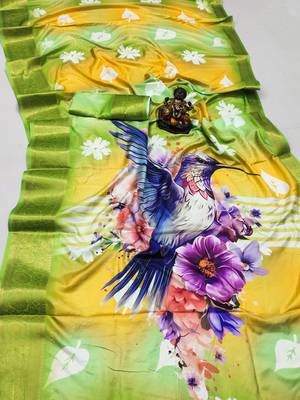 Green Dola silk blend Woven Saree With Flower Digital Printed Girlish Looks 3