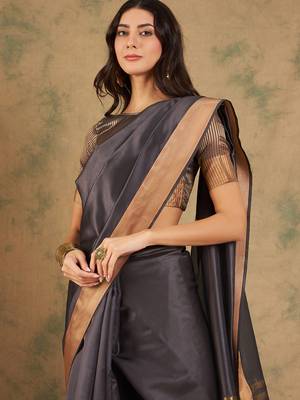 Navy Blue Ethnic Cotton Organza c Woven Graceful Saree 3