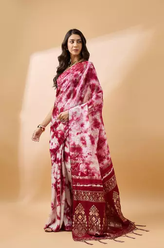 Ethnic Maroon Trendy Staple Cotton c Woven Pleasureful Saree