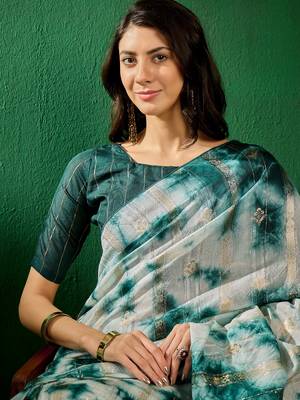Ethnic Green Trendy Staple Cotton c Woven Pleasureful Saree 3