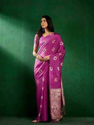 Purple Woven Jacquard Work Saree Ceremonial Indian Looks 5