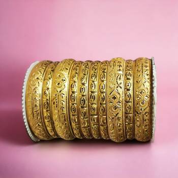 Gold bangles-and-bracelets 2