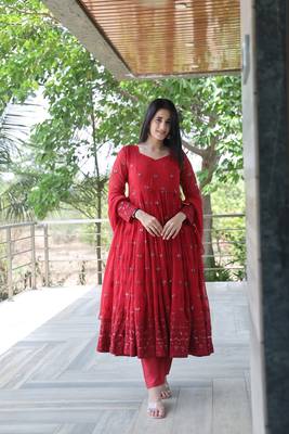  MAROON COLOURED ANARKALI EMBIDERY  SUIT SET - TD09 1