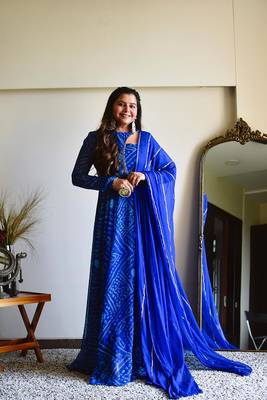 Lapiz Blue Georgette Bandhani Printed Full Sleeve Anarkali Suits 4
