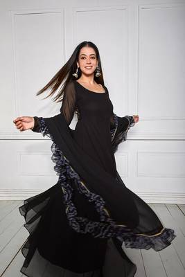 Raisin black sheer back anarkali with dupatta 5